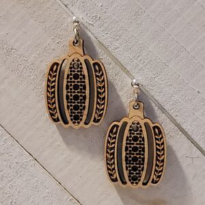 Rustic Style Pumpkin Earrings